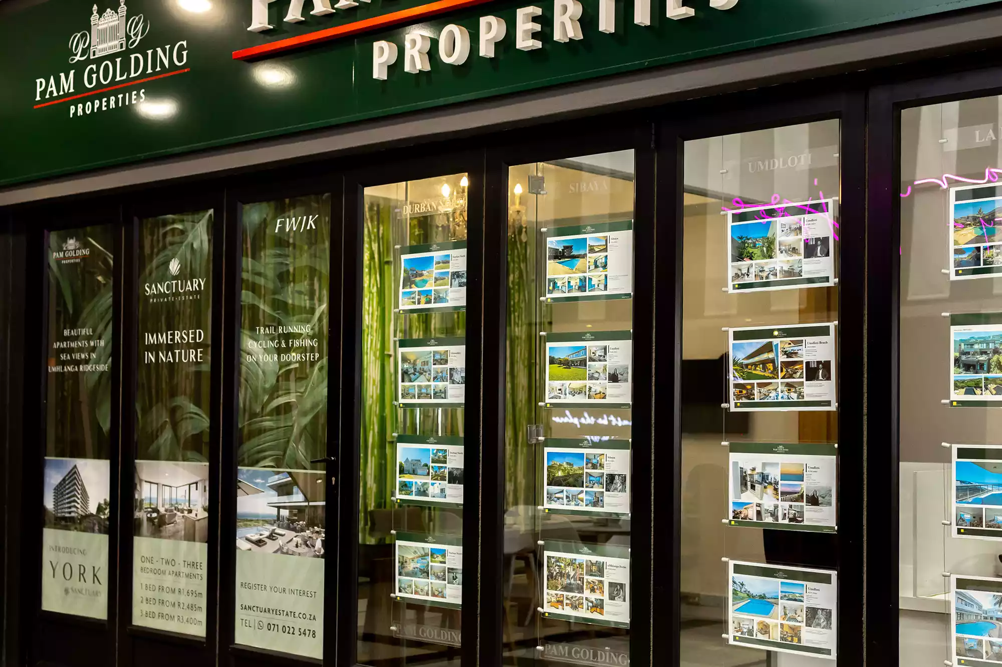 Pam_Golding